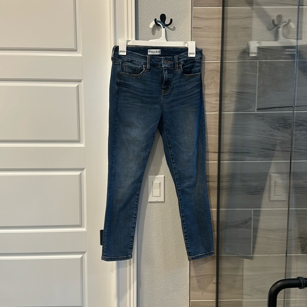 Studio Blue Capri Jeans